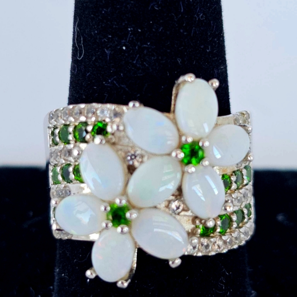 Genuine Australian Opal & Green Tsavorite Garnets in Solid Sterling Silver! ✨️ - Picture 6 of 10